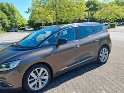Braun Gebraucht 2020 Renault Grand Scénic IV LIMITED Van / Kleinbus | 19.000 € (Etwas zu teuer)