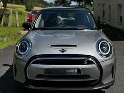 Grau Gebraucht 2023 Mini Cooper SE Essential Kleinwagen | 17.999 € (Guter Preis)