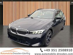Black sapphire Gebraucht 2024 BMW 330 M Sport Kombi | 39.980 € (Superpreis)