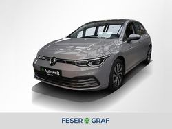Mondsteingrau Gebraucht 2022 VW Golf Active Limousine | 24.450 € (Etwas zu teuer)