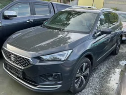 Grau Gebraucht 2021 Seat Tarraco 4Drive SUV | 28.000 € (Fairer Preis)