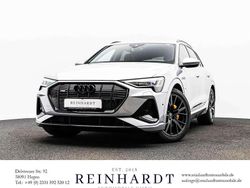 Florettsilber metallic Gebraucht 2022 Audi e-tron S-Line SUV | 35.770 € (Fairer Preis)