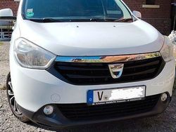 Weiß Gebraucht 2013 Dacia Lodgy Lauréate Van / Kleinbus | 5.000 € (Fairer Preis)