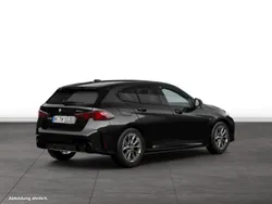 Schwarz Gebraucht 2024 BMW 120 Kleinwagen | 37.620 € (Guter Preis)