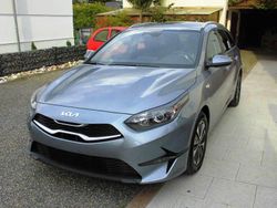 Weiß Neu 2025 Kia Ceed Sportswagon Kombi | 21.940 € (Guter Preis)