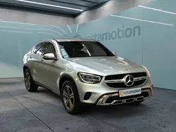 Silber Gebraucht 2023 Mercedes GLC220 Coupé | 47.840 €