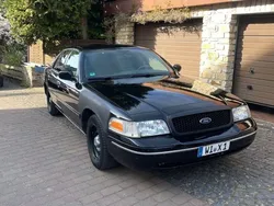 Schwarz Gebraucht 1999 Ford Crown Limousine | 8.000 €