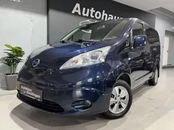 Blau Gebraucht 2018 Nissan e-NV200 Tekna Van | 16.999 € (Teuer)