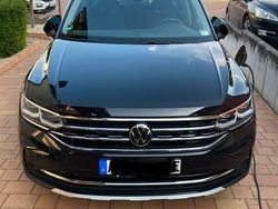Schwarz Gebraucht 2022 VW Tiguan Elegance SUV | 26.900 € (Superpreis)