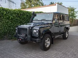 Schwarz Gebraucht 2010 Land Rover Defender S SUV | 39.789 € (Teuer)
