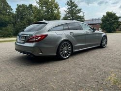 Silber Gebraucht 2018 Mercedes CLS250 AMG Kombi | 26.799 € (Fairer Preis)