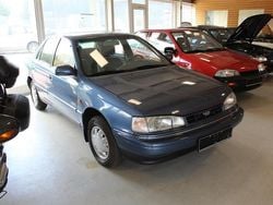 Blau Gebraucht 1993 Hyundai Lantra GLS Limousine | 4.890 €