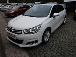 Weiß Gebraucht 2017 Citroën C4 PureTech Limousine | 5.800 € (Guter Preis)