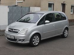 Silber Gebraucht 2006 Opel Meriva Cosmo Van / Kleinbus | 1.990 € (Fairer Preis)