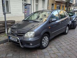Grau Gebraucht 2005 Nissan Almera Tino Acenta+ Van / Kleinbus | 2.100 € (Fairer Preis)