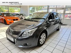 Grau Gebraucht 2009 Toyota Avensis Executive Kombi | 12.980 € (Teuer)