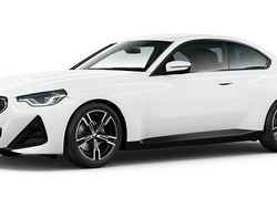 Weiß Gebraucht 2024 BMW 220 Shadowline Coupé | 39.673 € (Fairer Preis)
