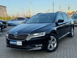 Schwarzmagic perleffekt Gebraucht 2016 Skoda Superb Ambition Kombi | 19.950 € (Etwas zu teuer)