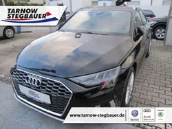 Mythosschwarz metallic Gebraucht 2024 Audi A3 Sportback Advanced Limousine | 32.390 € (Guter Preis)