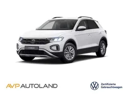 Pure white Gebraucht 2024 VW T-Roc Life SUV | 23.290 € (Fairer Preis)