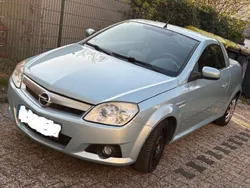 Gebraucht 2009 Opel Tigra Design Edition Cabrio | 2.600 € (Fairer Preis)