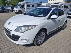 Weiß Gebraucht 2010 Renault Mégane III Night&Day Limousine | 3.190 € (Superpreis)