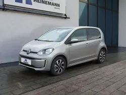 Grau Gebraucht 2021 VW e-up! Kleinwagen | 14.950 € (Fairer Preis)