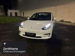 Weiß Gebraucht 2021 Tesla Model 3 RWD Limousine | 26.600 € (Fairer Preis)