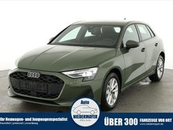 Distrikt grün metallic Neu 2025 Audi A3 Limousine | 36.375 € (Fairer Preis)