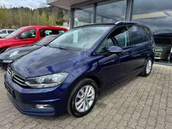 Atlantik blue metallic Gebraucht 2016 VW Touran Comfortline Van / Kleinbus | 11.900 € (Fairer Preis)