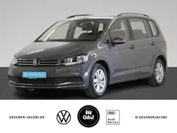 Grau Gebraucht 2024 VW Touran Comfortline Van / Kleinbus | 31.950 € (Fairer Preis)