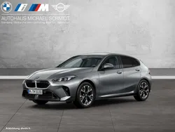 Skyscraper grau Neu 2025 BMW 120 M Sport Kleinwagen | 38.111 € (Fairer Preis)