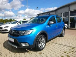 Blau sky Gebraucht 2020 Dacia Sandero Stepway Kleinwagen | 11.900 € (Fairer Preis)