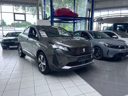 Grau Gebraucht 2024 Peugeot 3008 Allure SUV | 25.000 € (Superpreis)