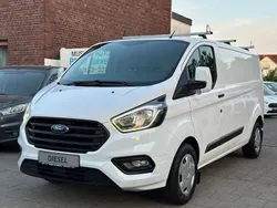 Weiß Gebraucht 2018 Ford Transit Custom Van / Kleinbus | 16.990 € (Superpreis)
