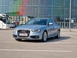 Silber Gebraucht 2015 Audi A4 S-Line Limousine | 7.900 € (Superpreis)
