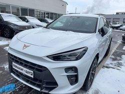 Glacier white metallic Gebraucht 2025 Cupra Terramar SUV | 32.990 € (Fairer Preis)