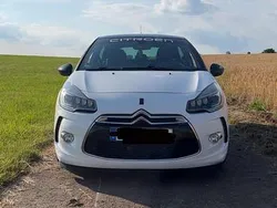 Weiß Gebraucht 2014 Citroën DS3 Kleinwagen | 5.900 € (Etwas zu teuer)