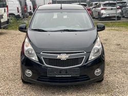 Karbonschw graphitschw midnigh Gebraucht 2010 Chevrolet Spark LS Kleinwagen | 2.000 € (Fairer Preis)