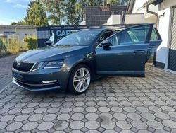 Grau Gebraucht 2019 Skoda Octavia Premium Edition Kombi | 12.500 € (Fairer Preis)