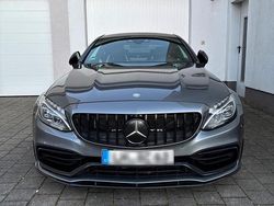Grau Gebraucht 2017 Mercedes C63S AMG AMG Coupé | 52.500 € (Etwas zu teuer)