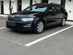 Schwarz Gebraucht 2015 Skoda Octavia RS Kombi | 10.100 € (Guter Preis)