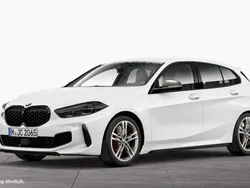 Weiß Gebraucht 2024 BMW M135 Comfort Edition Kleinwagen | 40.880 € (Fairer Preis)