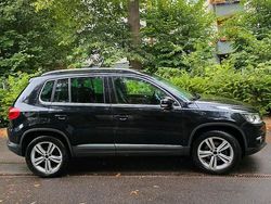 Schwarz Gebraucht 2012 VW Tiguan SUV | 9.900 € (Fairer Preis)