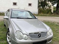 Gebraucht 2005 Mercedes C180 Sport Edition Coupé | 4.900 € (Etwas zu teuer)