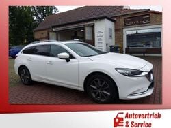 Weiss (metallic) Gebraucht 2020 Mazda 6 Sports-Line Kombi | 17.990 € (Fairer Preis)