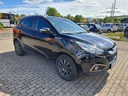 Schwarz Gebraucht 2012 Hyundai ix35 Style SUV | 7.990 € (Fairer Preis)