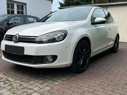 Weiß Gebraucht 2011 VW Golf VI Team Limousine | 5.900 € (Fairer Preis)