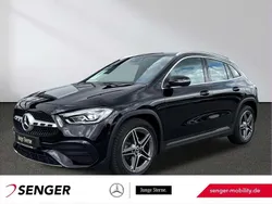 Unilack nachtschwarz Gebraucht 2022 Mercedes GLA180 AMG SUV | 33.890 € (Fairer Preis)