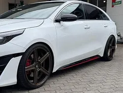 Weiß Gebraucht 2024 Kia ProCeed Kleinwagen | 31.500 € (Fairer Preis)